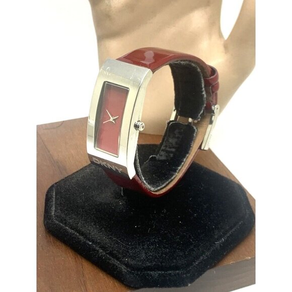 DKNY Women's Watch NY4747 Quartz Red Dial Tank 21x43mm Leather Strap - Picture 13 of 13